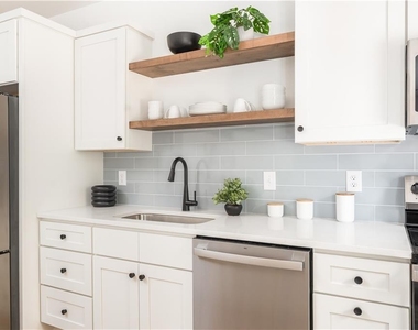 1160 Gracewood Avenue Se - Photo Thumbnail 2
