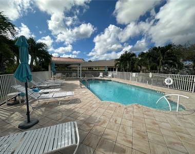 16821 Sanibel Sunset Court - Photo Thumbnail 15