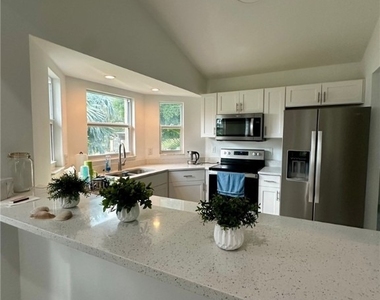 16821 Sanibel Sunset Court - Photo Thumbnail 2