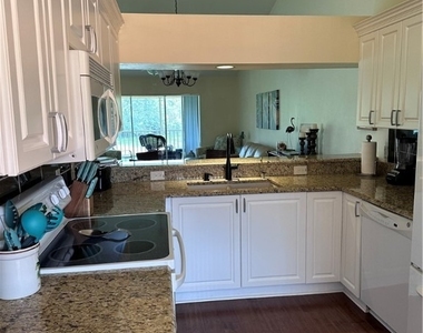 321 Robin Hood Circle - Photo Thumbnail 1