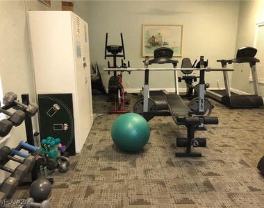 321 Robin Hood Circle - Photo Thumbnail 26