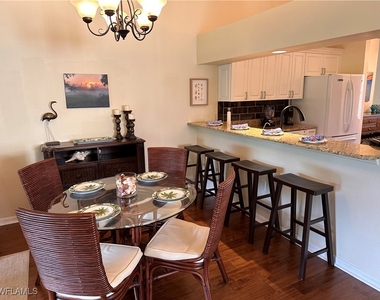 321 Robin Hood Circle - Photo Thumbnail 20