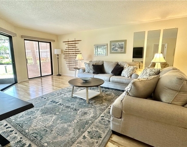 6979 Winkler Road - Photo Thumbnail 2
