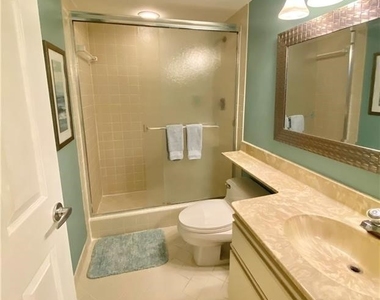6979 Winkler Road - Photo Thumbnail 8