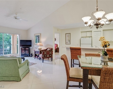 1190 Wildwood Lakes Boulevard - Photo Thumbnail 10