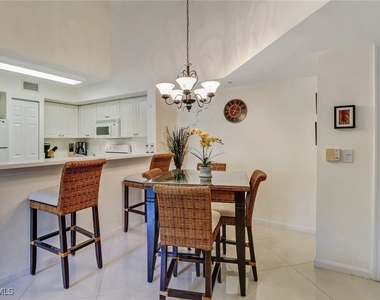 1190 Wildwood Lakes Boulevard - Photo Thumbnail 3
