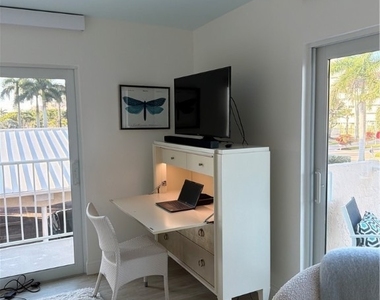 3450 Gulf Shore Boulevard N - Photo Thumbnail 36