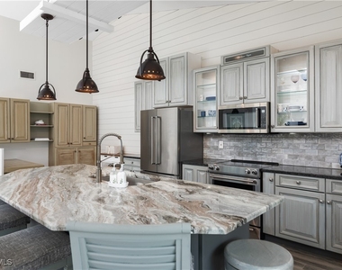 141 Bristol Lane - Photo Thumbnail 5