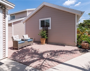 141 Bristol Lane - Photo Thumbnail 22