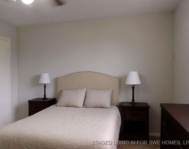 501 S Holmes Street - Photo Thumbnail 14