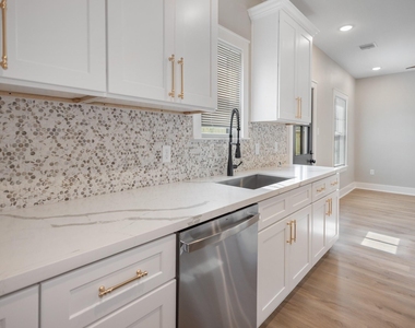 5036 Mallow Street - Photo Thumbnail 18