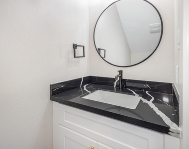 5036 Mallow Street - Photo Thumbnail 20
