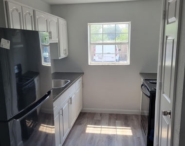 4525 Weaver - Photo Thumbnail 6