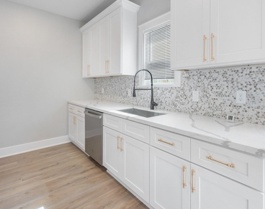 5036 Mallow Street - Photo Thumbnail 15