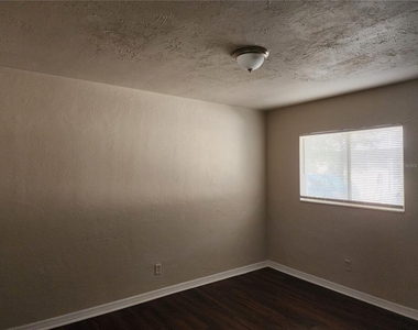 2219 Highland Street - Photo Thumbnail 3