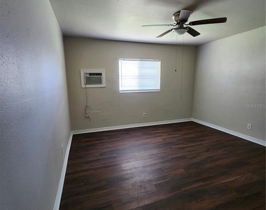 2219 Highland Street - Photo Thumbnail 4