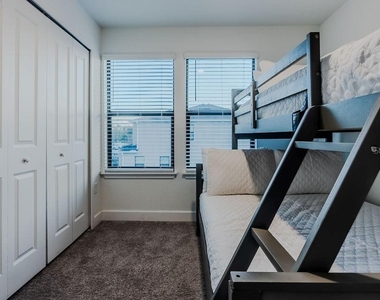 4742 Terra Esmeralda Drive - Photo Thumbnail 26