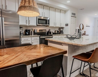 4742 Terra Esmeralda Drive - Photo Thumbnail 18