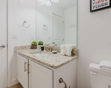 4742 Terra Esmeralda Drive - Photo Thumbnail 43