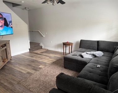 20705 Mountain Whistler Avenue - Photo Thumbnail 7