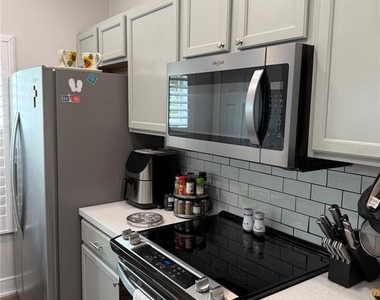 20705 Mountain Whistler Avenue - Photo Thumbnail 5