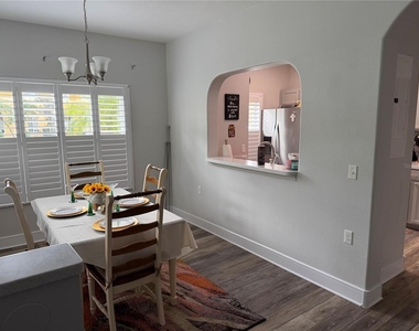 20705 Mountain Whistler Avenue - Photo Thumbnail 3