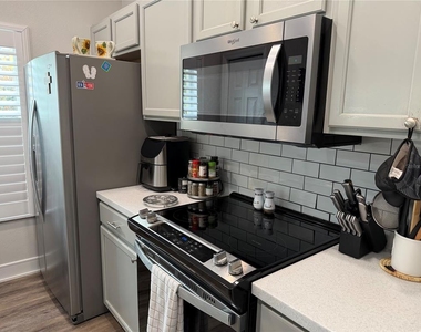 20705 Mountain Whistler Avenue - Photo Thumbnail 4