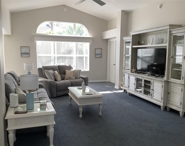 890 Haynesville Way - Photo Thumbnail 1
