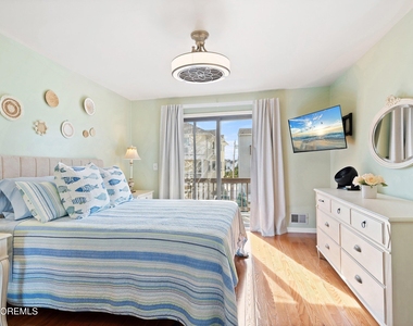 15 N Street - Photo Thumbnail 9