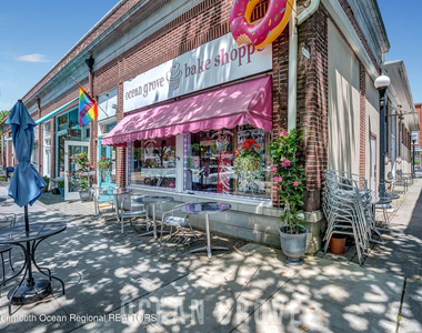 87 Embury Avenue - Photo Thumbnail 35