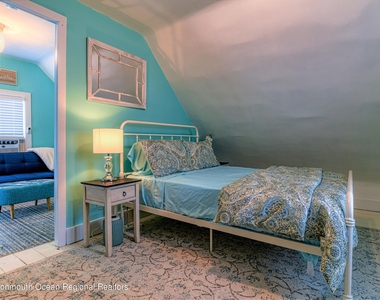 87 Embury Avenue - Photo Thumbnail 28