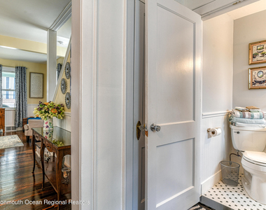 87 Embury Avenue - Photo Thumbnail 15