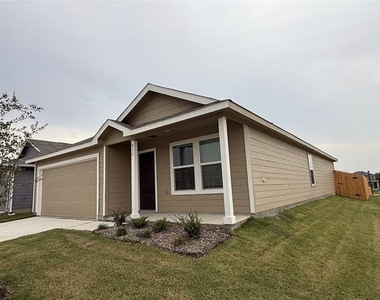 835 Ginkgo Way - Photo Thumbnail 2