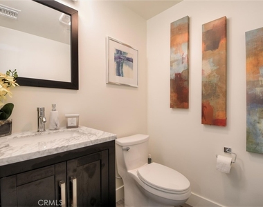 4461 Tujunga Avenue - Photo Thumbnail 9