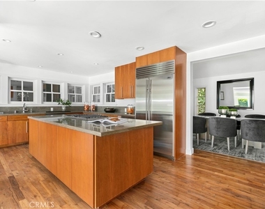 9625 Oak Pass Road - Photo Thumbnail 4
