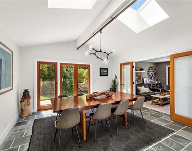 3085 Nestall Road - Photo Thumbnail 9