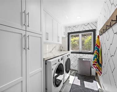 3085 Nestall Road - Photo Thumbnail 24