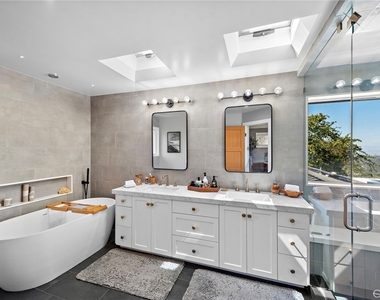3085 Nestall Road - Photo Thumbnail 22