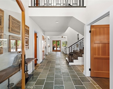 3085 Nestall Road - Photo Thumbnail 3