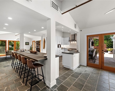 3085 Nestall Road - Photo Thumbnail 8