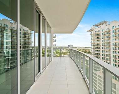 3100 N Ocean Drive - Photo Thumbnail 30