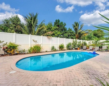 2941 Angler Drive - Photo Thumbnail 20