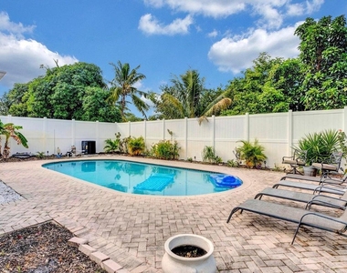 2941 Angler Drive - Photo Thumbnail 19