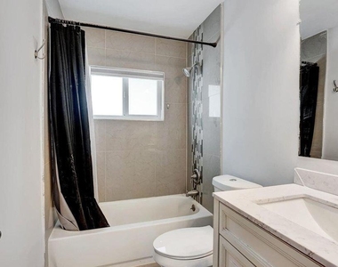 2941 Angler Drive - Photo Thumbnail 8