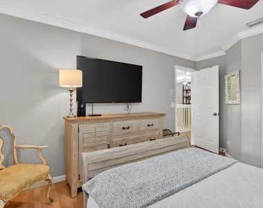 18280 Coral Isles Drive - Photo Thumbnail 47