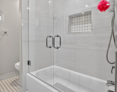 18280 Coral Isles Drive - Photo Thumbnail 44