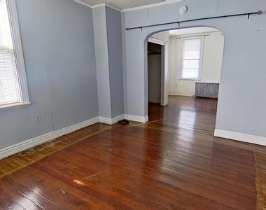 1336 W Philadelphia Street - Photo Thumbnail 2