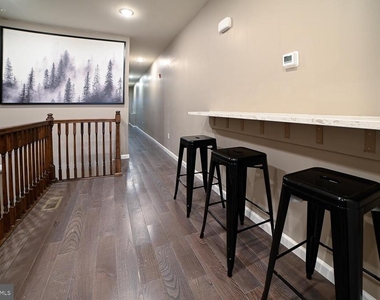 1848 N 16th Street - Photo Thumbnail 6