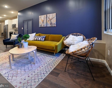 1848 N 16th Street - Photo Thumbnail 2