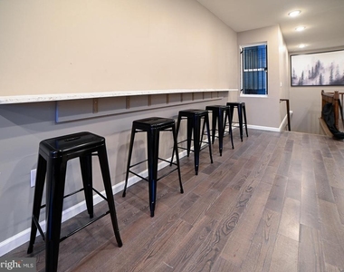 1848 N 16th Street - Photo Thumbnail 3
